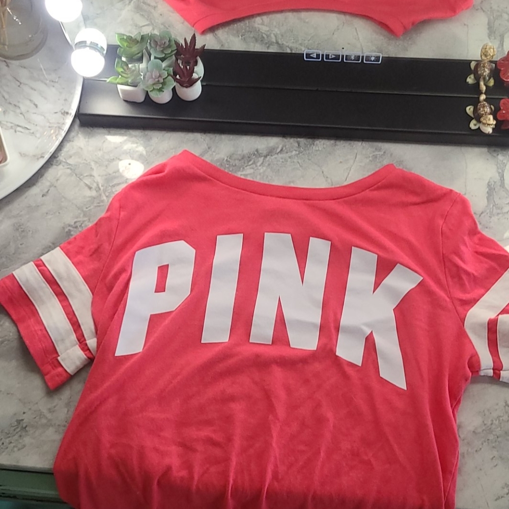 PINK tee shirt